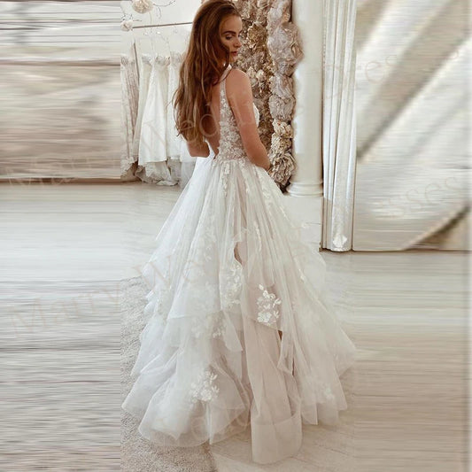 Tiered Lace A-line Wedding Dress